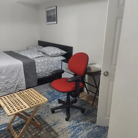 Cosy Bedroom 12Mins To Airport Prudential Njit Umdj Penn Station Newark Exterior photo